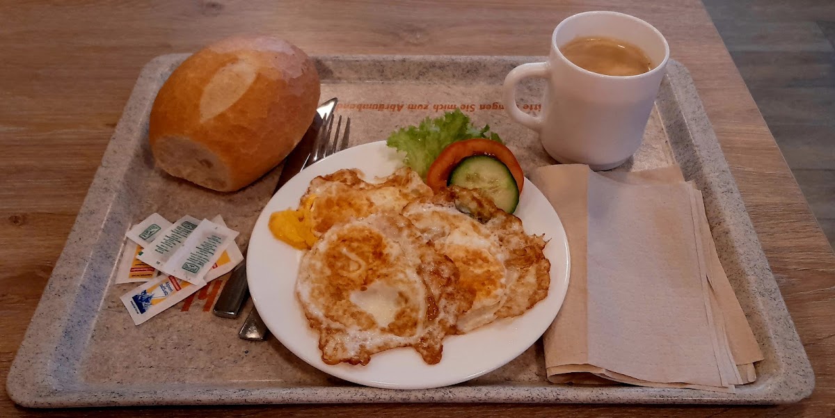 GLOBUS Restaurant Losheim am See Photo 10