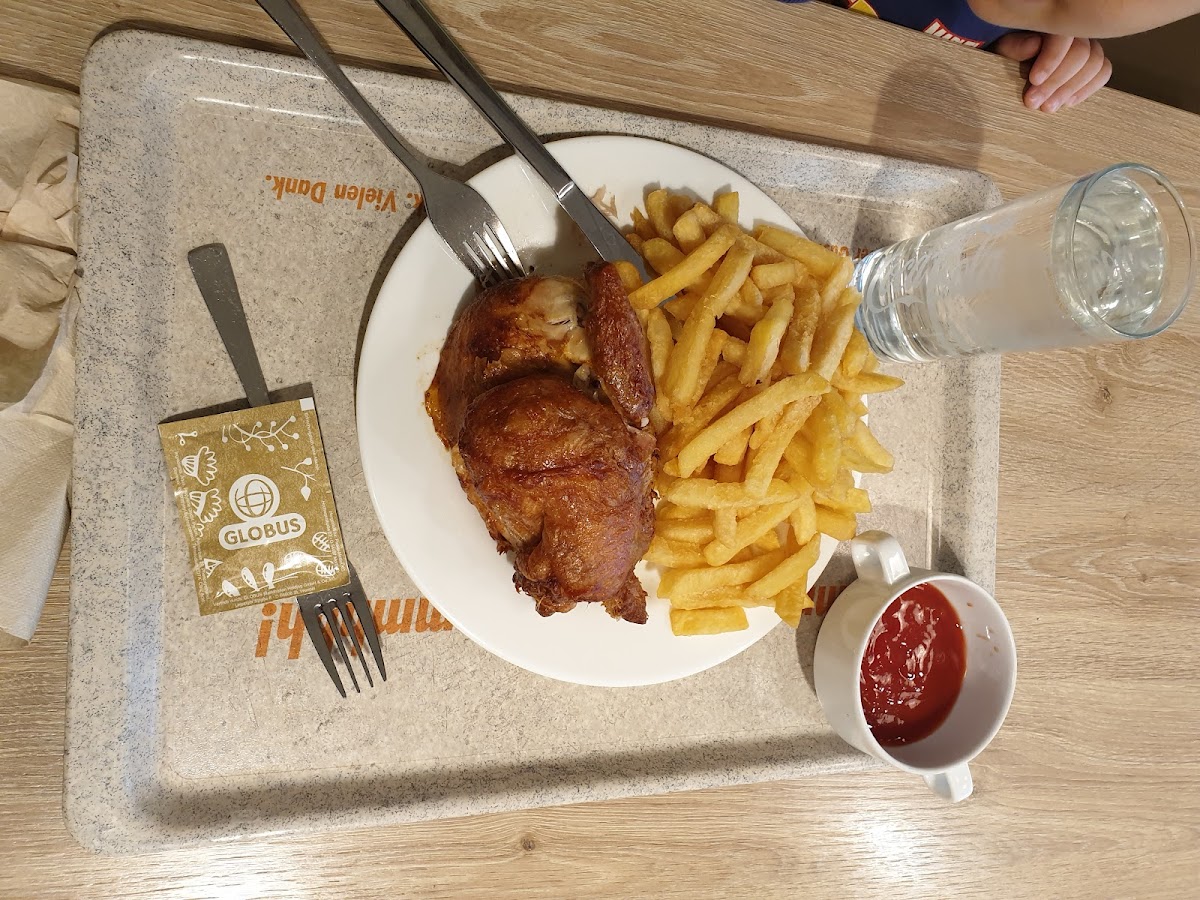 GLOBUS Restaurant Losheim am See Photo 3