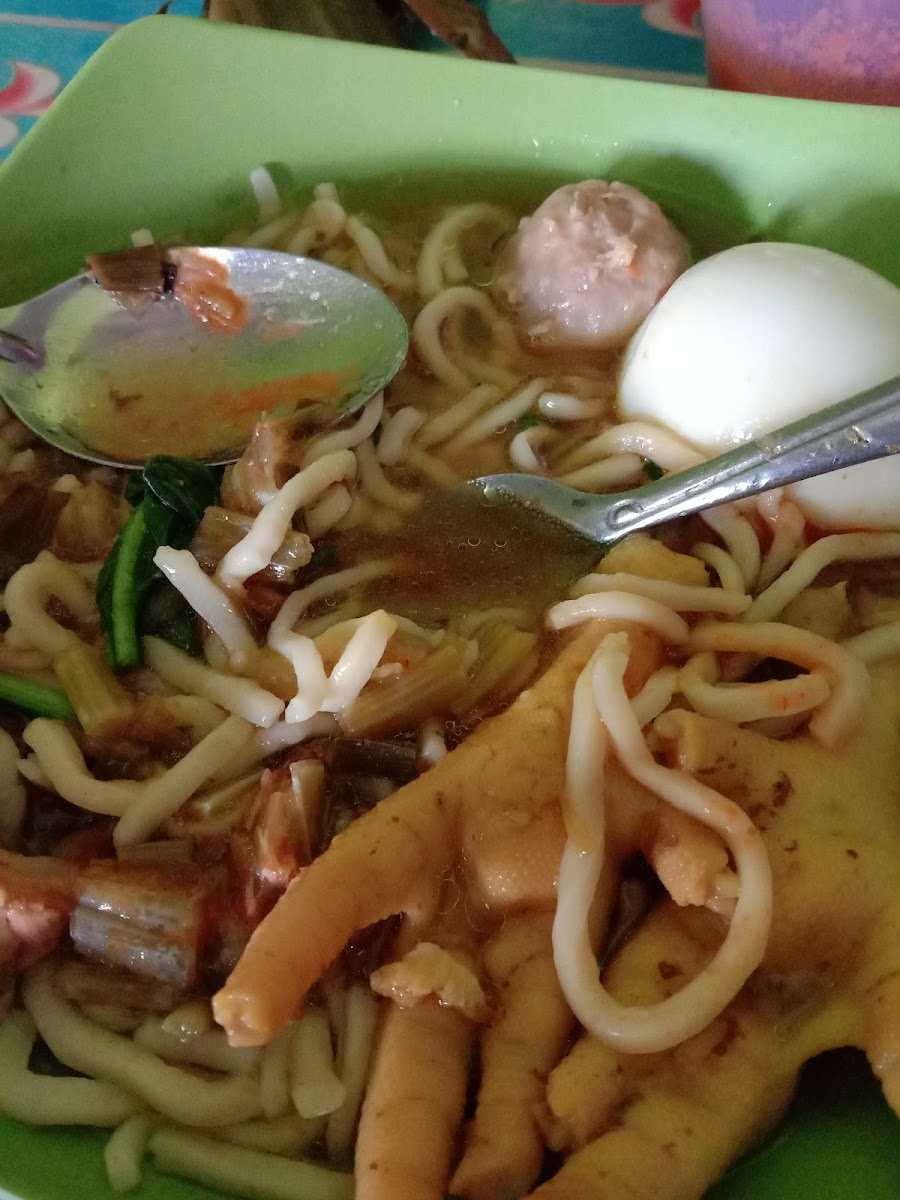 Warung Bakso & Mie Ayam Goyang Lidah Photo 6