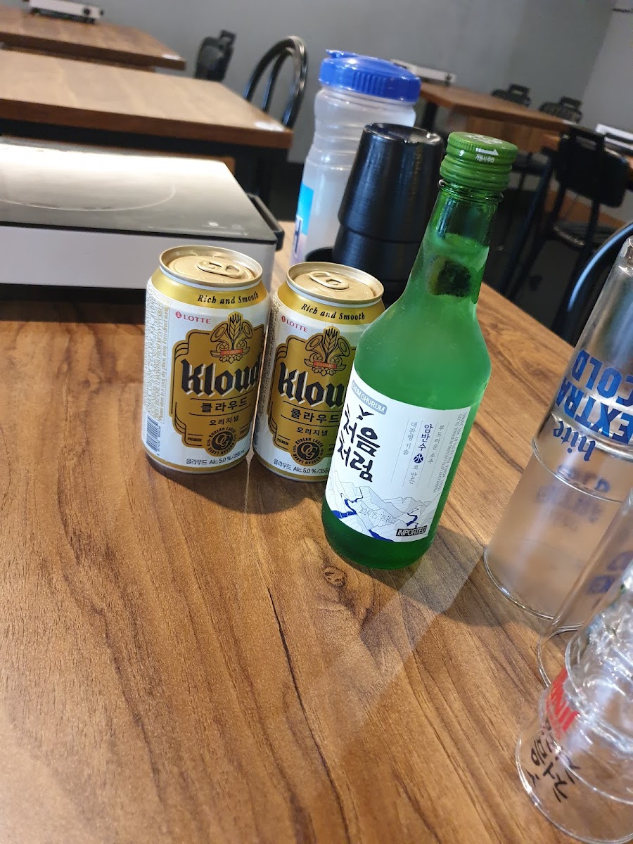 Han Jan Korean Restaurant 한잔 Photo 10
