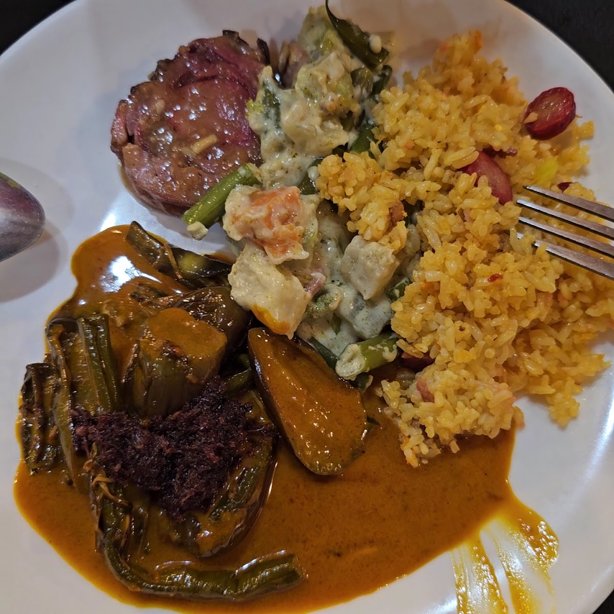 Ideal Food Restaurant Photo 2