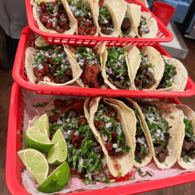 Taquería Los Parientes LLC Photo 4