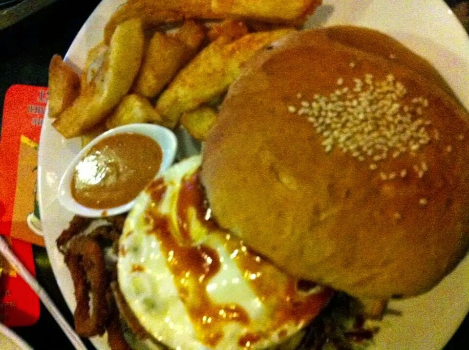 El Inglés Gastro Pub Photo 3