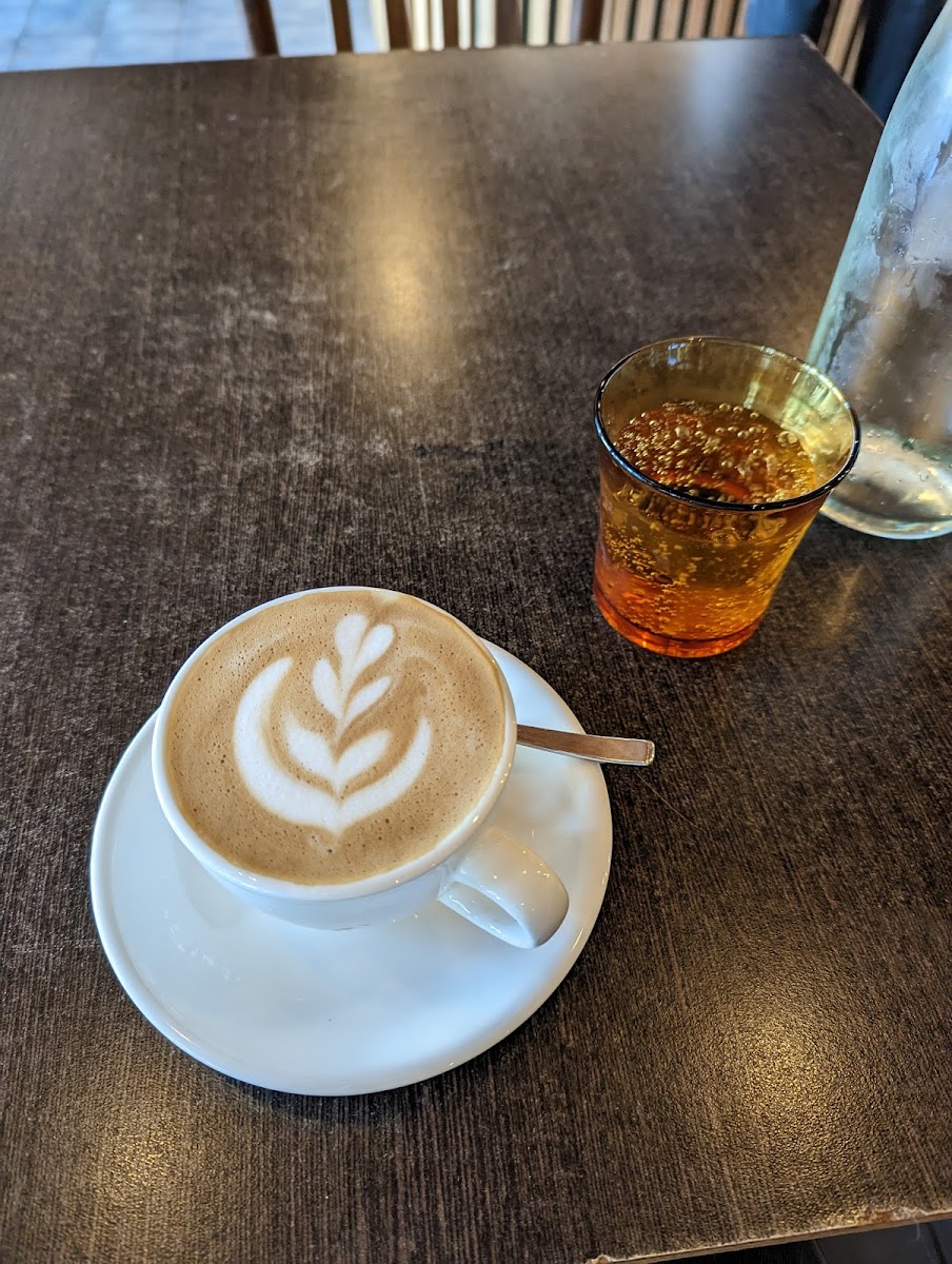Sleepy's Cafe & Wine Bar Photo 8