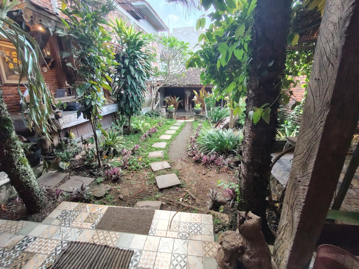 Cawene Coffee House Photo 3