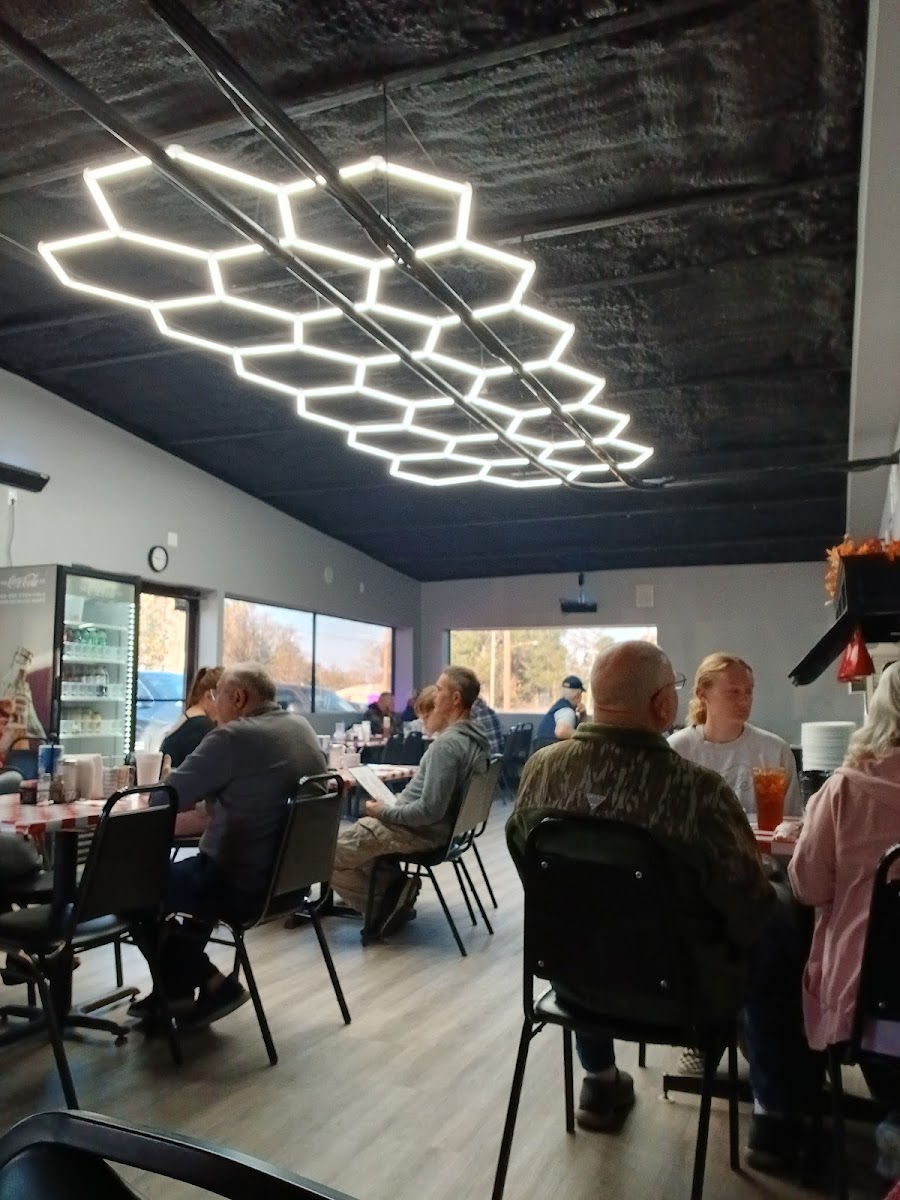Hilltop Café Photo 10