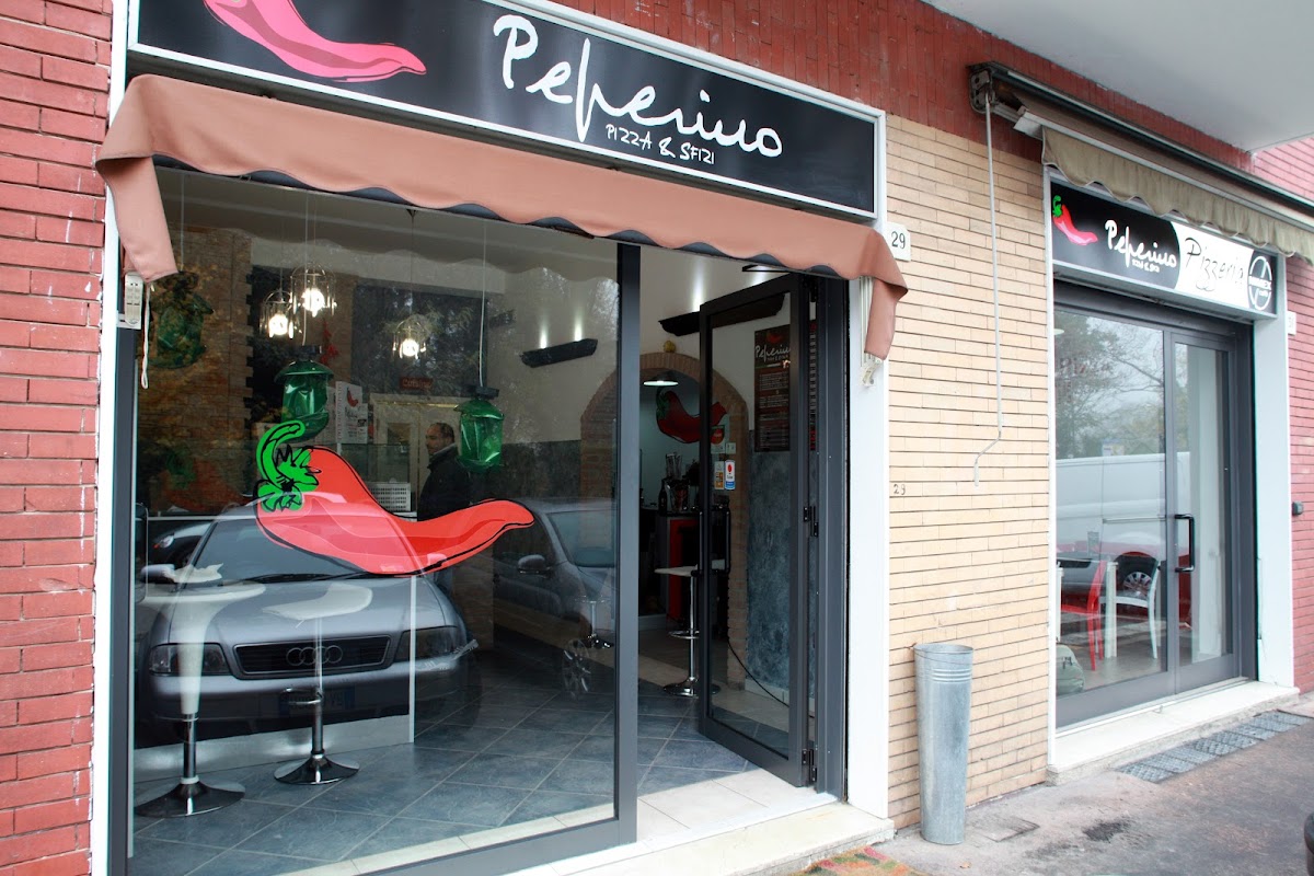 Pizzeria Il Peperino Solaro Photo 4