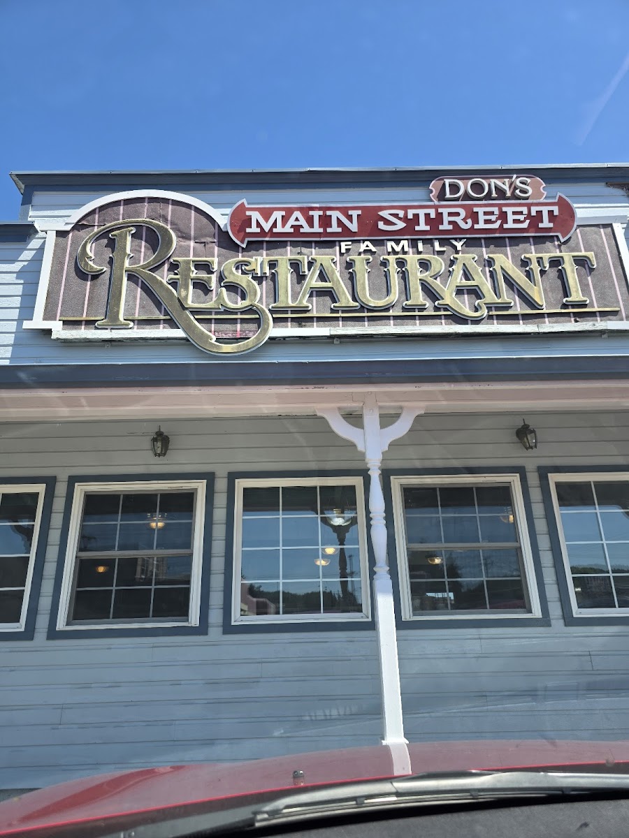 Don's Main Street Family Restaurant Photo 3