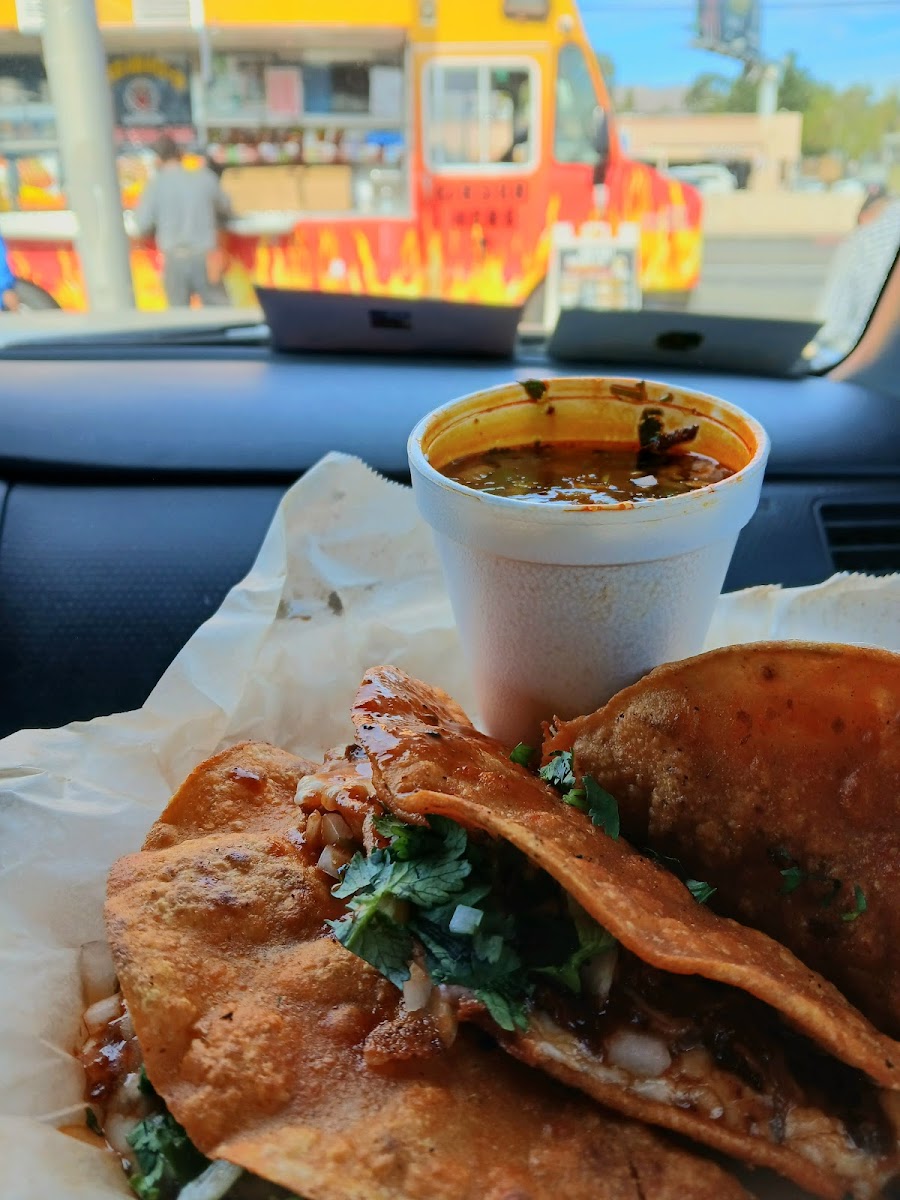 El Cuatrero Tacos Photo 6