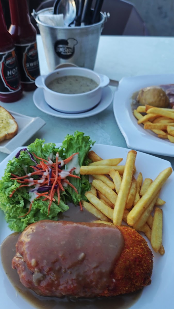 James Foo Western Food @ Karpal Singh Drive Photo 2