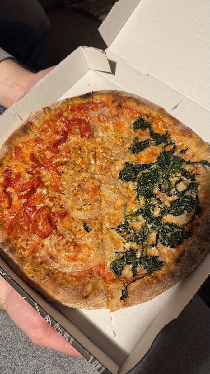 Pizzeria Da Silvio & Andrea Photo 3