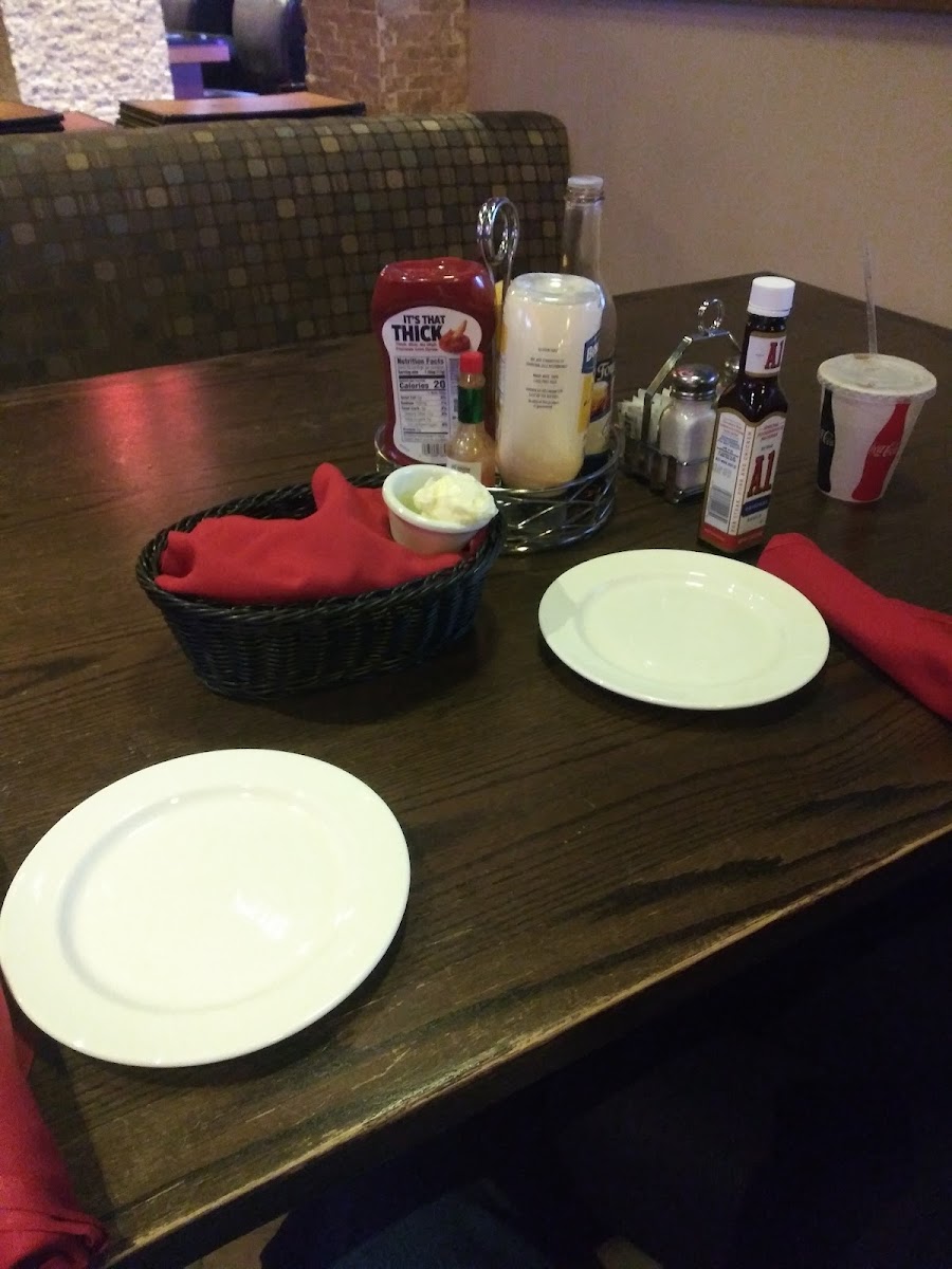 Center Stage Bar & Grill Photo 9