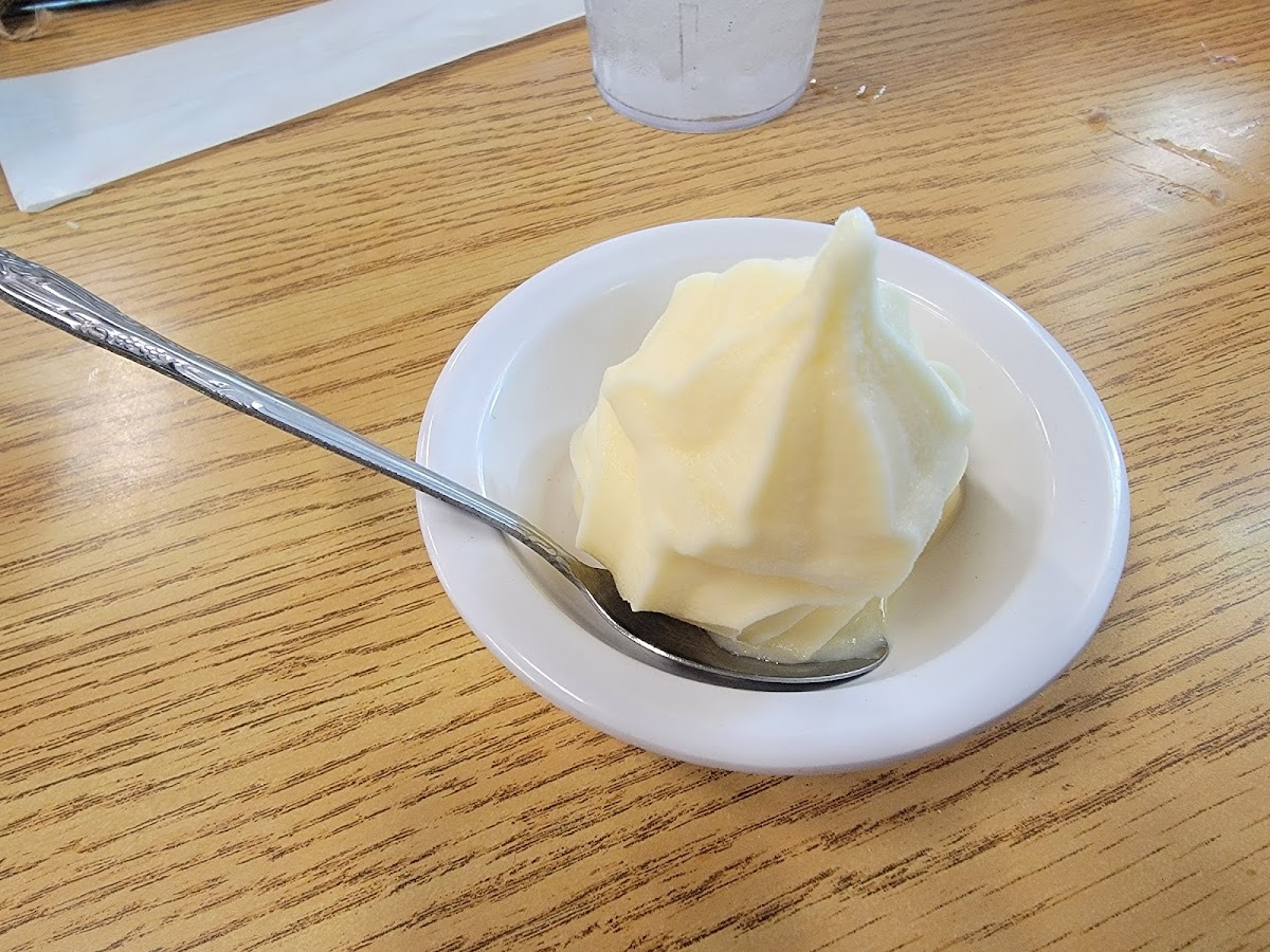CJ's Cafe Photo 7