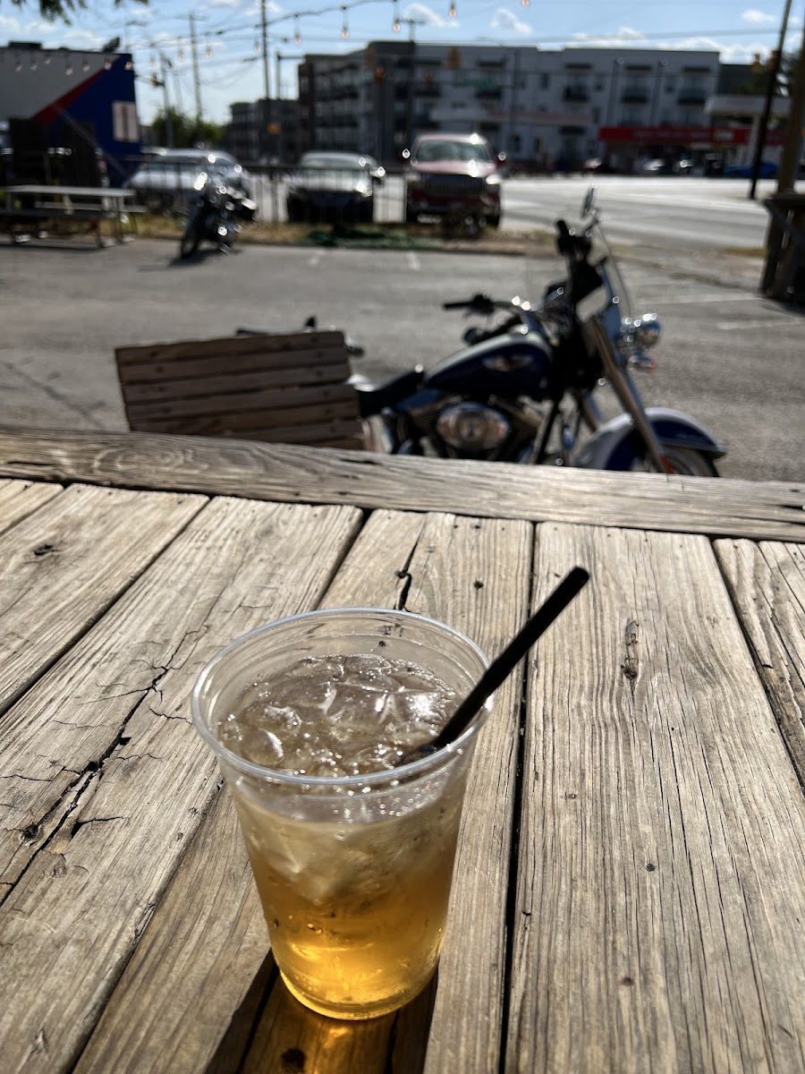 Refuel Bar & Grill Photo 10