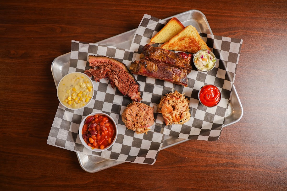 Q Barbecue Co. Photo 2