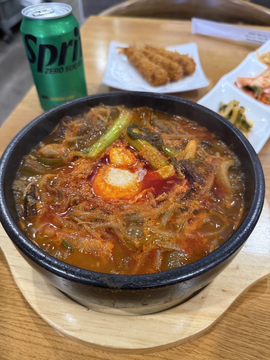 K-Food Village Photo 3