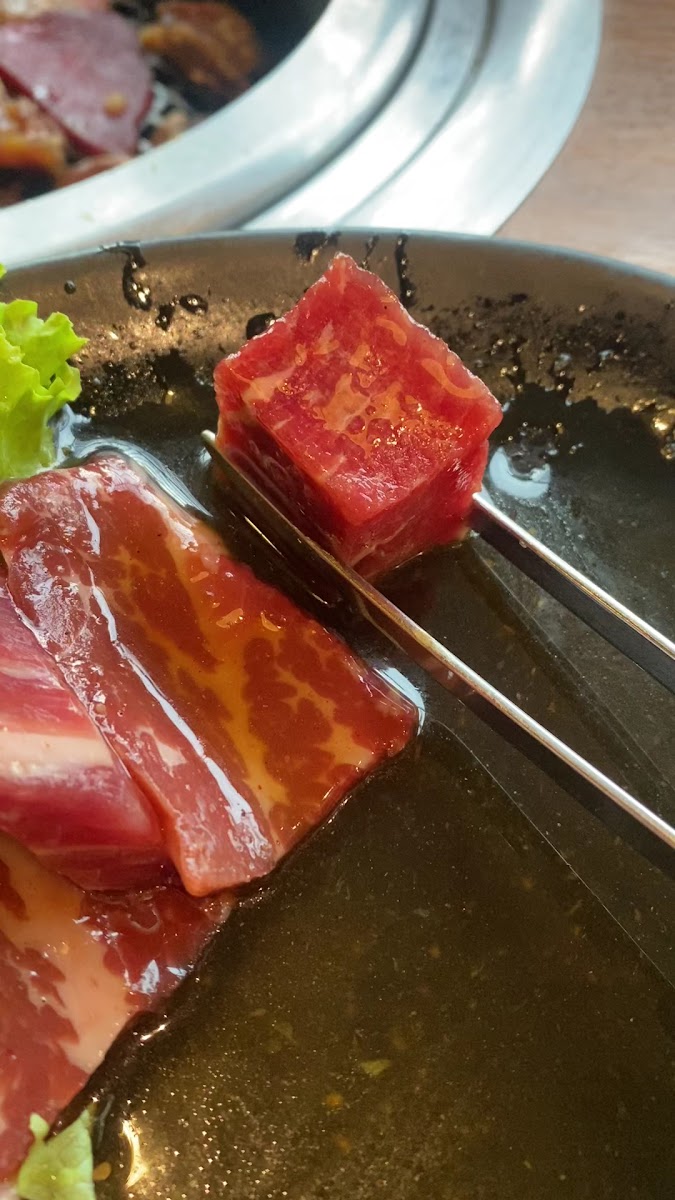 iLLua Korean BBQ Restaurant 일루와 Photo 2