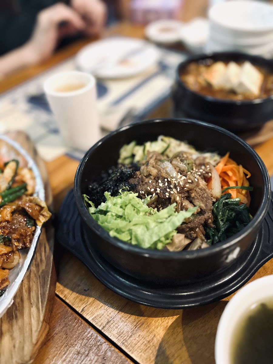 iLLua Korean BBQ Restaurant 일루와 Photo 6