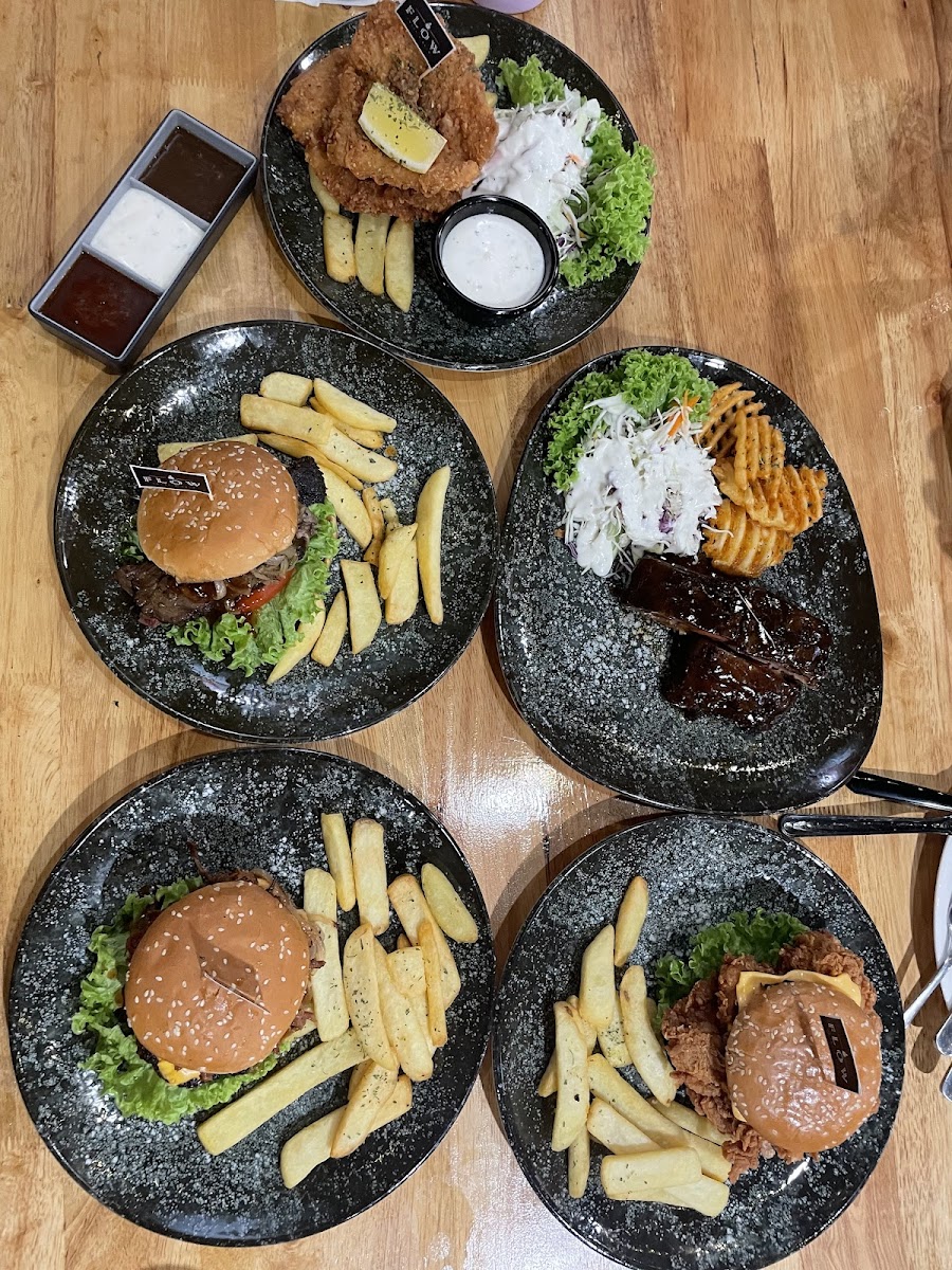 FLOW BANGI Smoke & Brew Photo 8