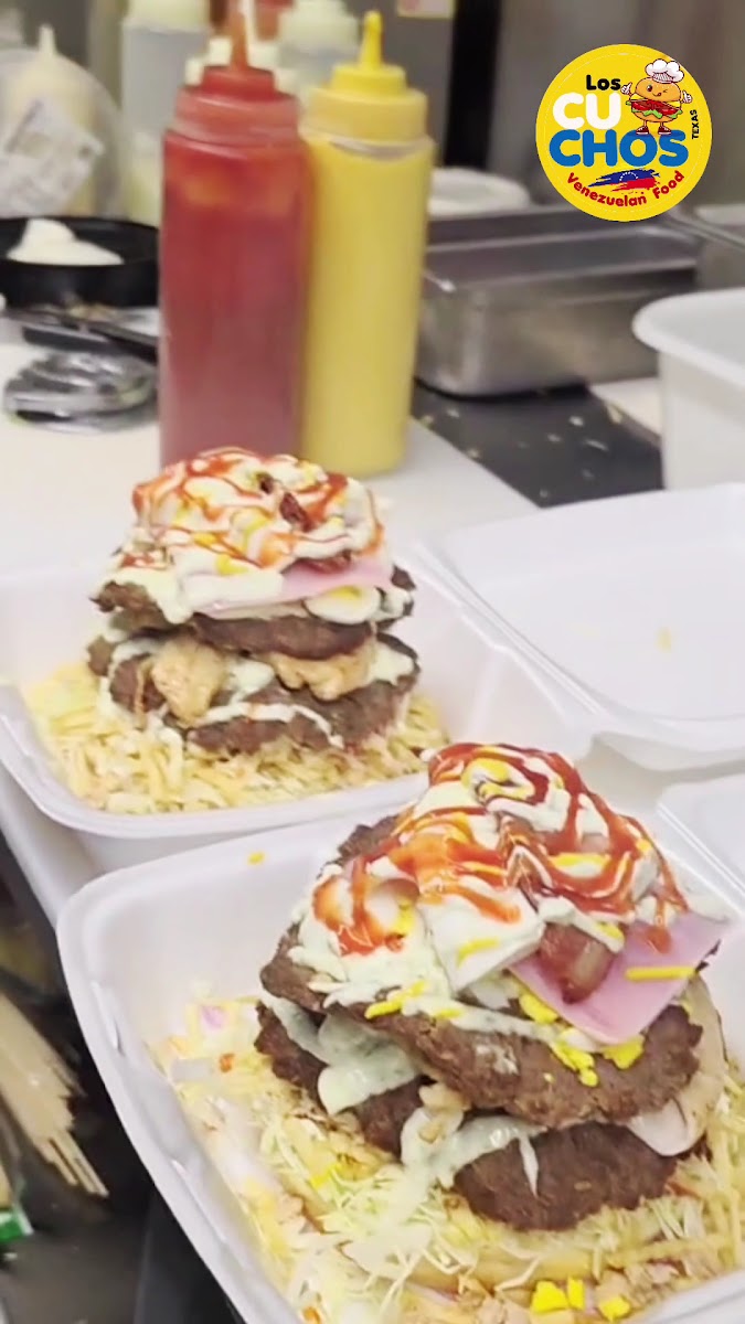Los cuchos Venezuelan food Photo 2