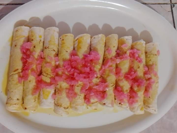 Los Dos Yucas
