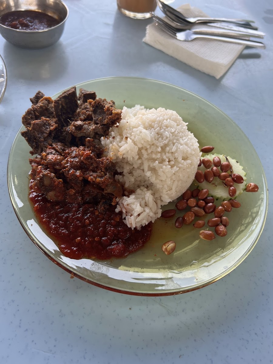 Mughni Saujana Cafe Photo 4