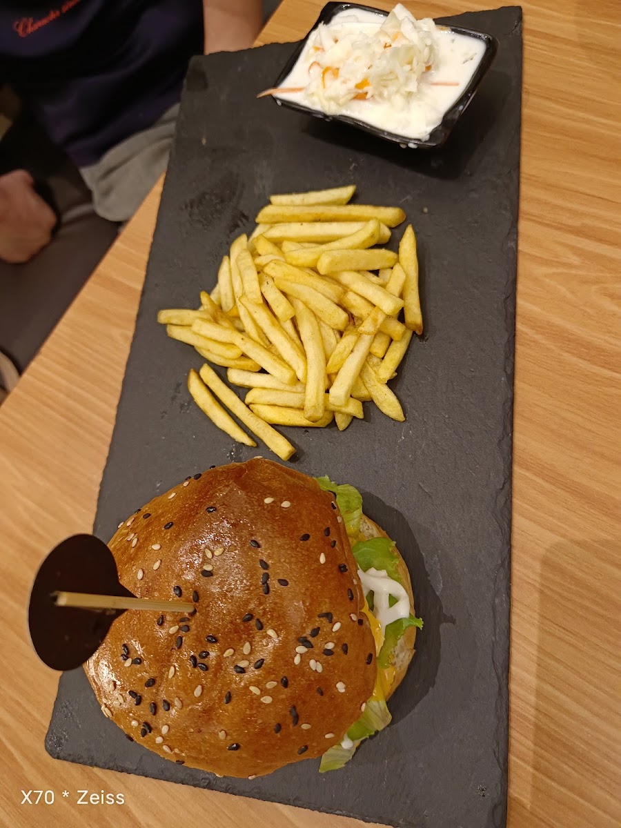 Newland Cafe & Restaurant Photo 5
