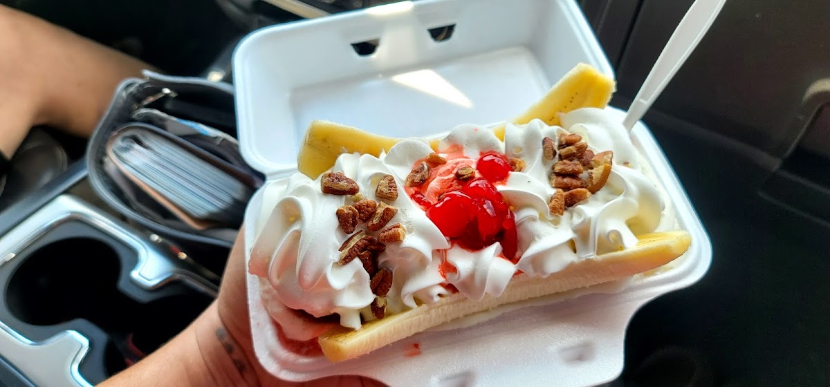 General Custards Sips N’ Sweets Photo 7