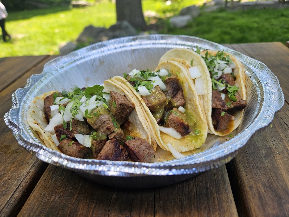 Octavio’s Food Wagon Photo 6