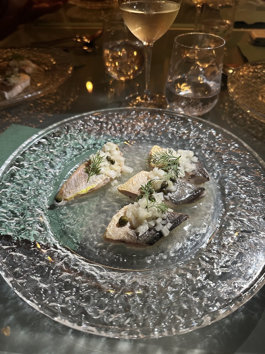 JUJU Restaurant Lounge Photo 4