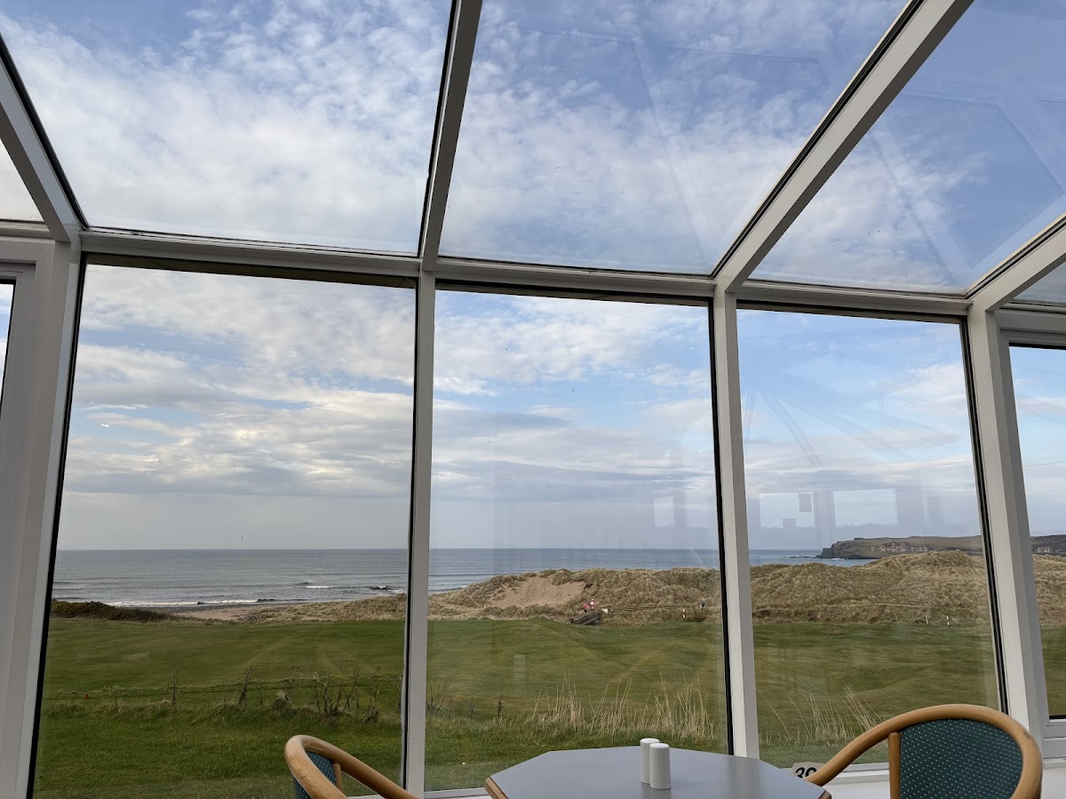 Clubhouse Restaurant & Bar Photo 3