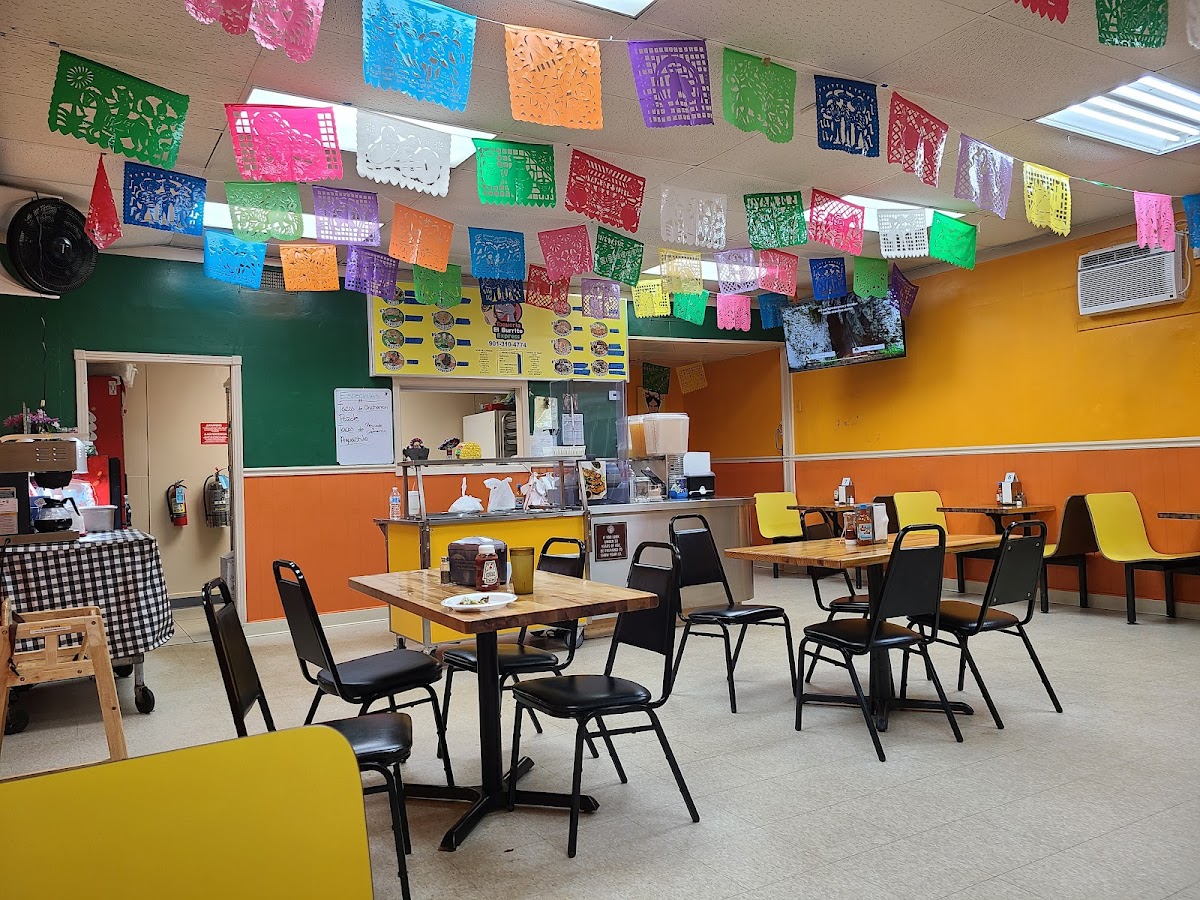 Taqueria el burrito express