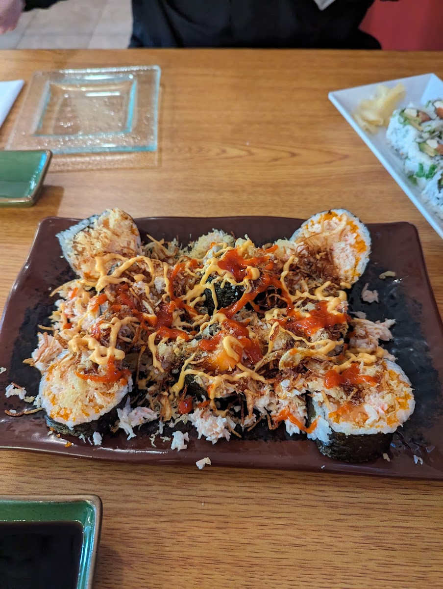 Okini Sushi Bar Photo 5