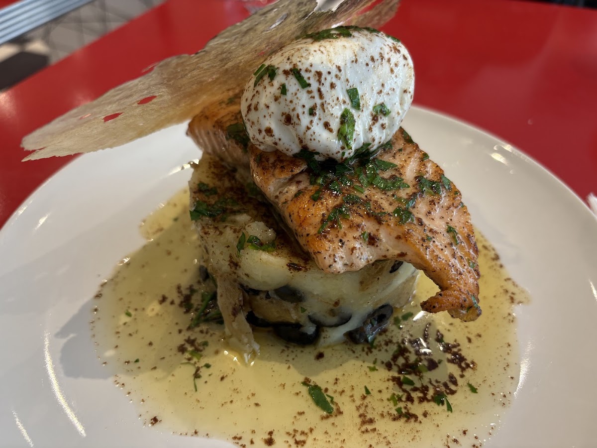 Poppy's Cafe & Bistro Photo 3