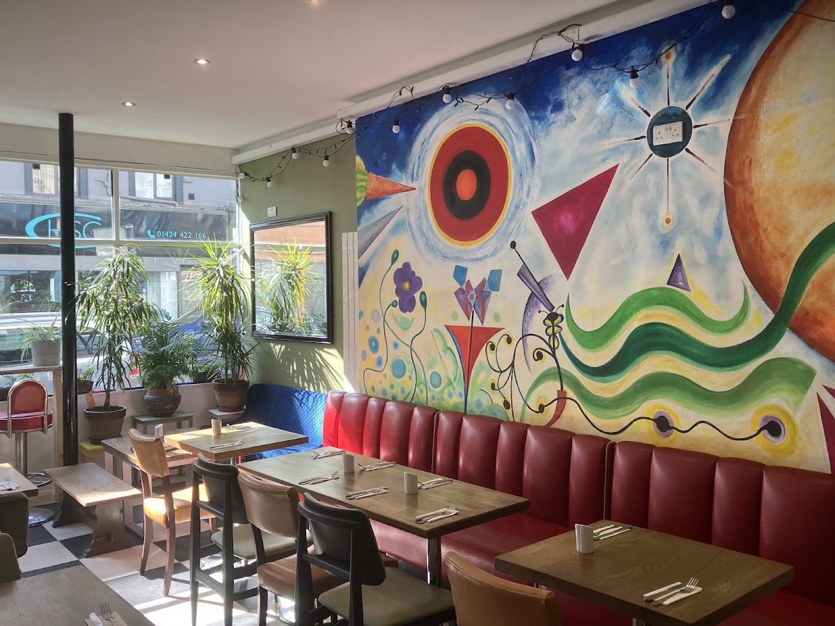 Poppy's Cafe & Bistro Photo 7