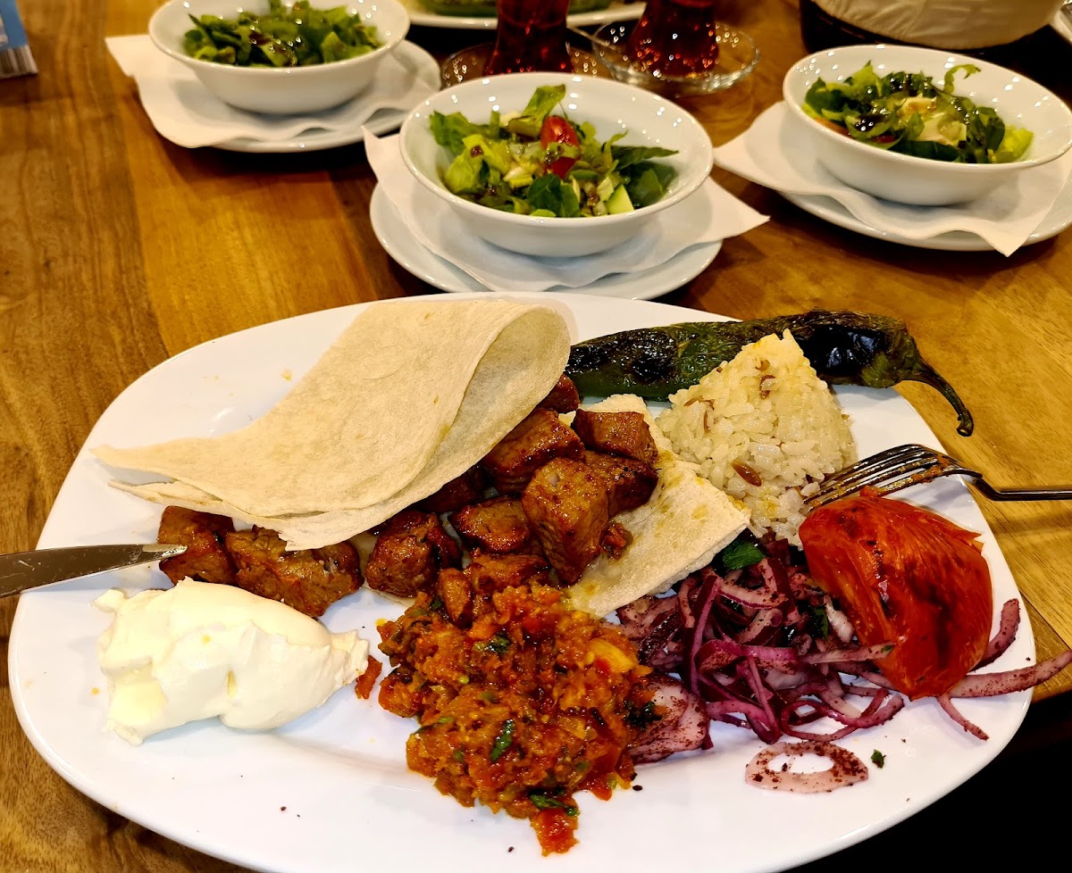 Melita Restaurant Photo 9