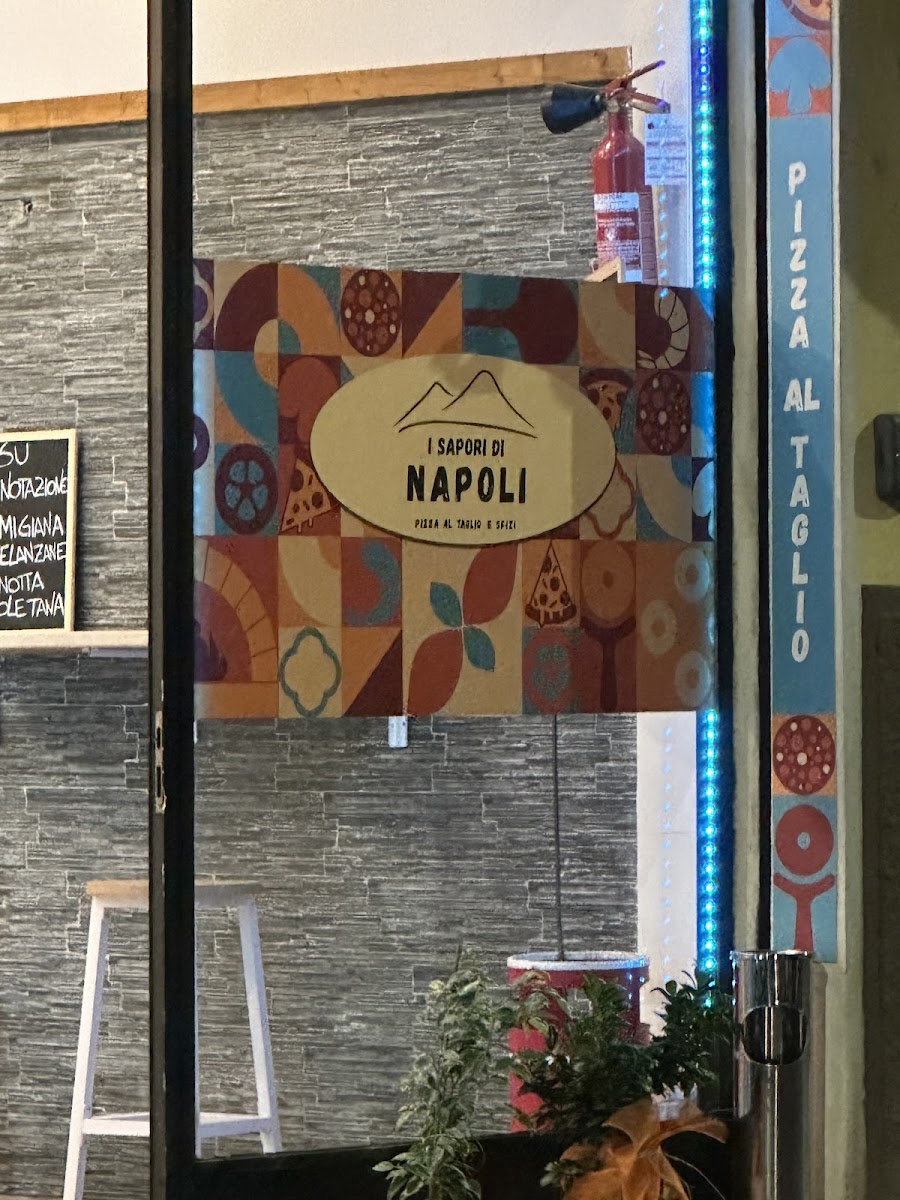 Pizza al taglio - I Sapori di Napoli