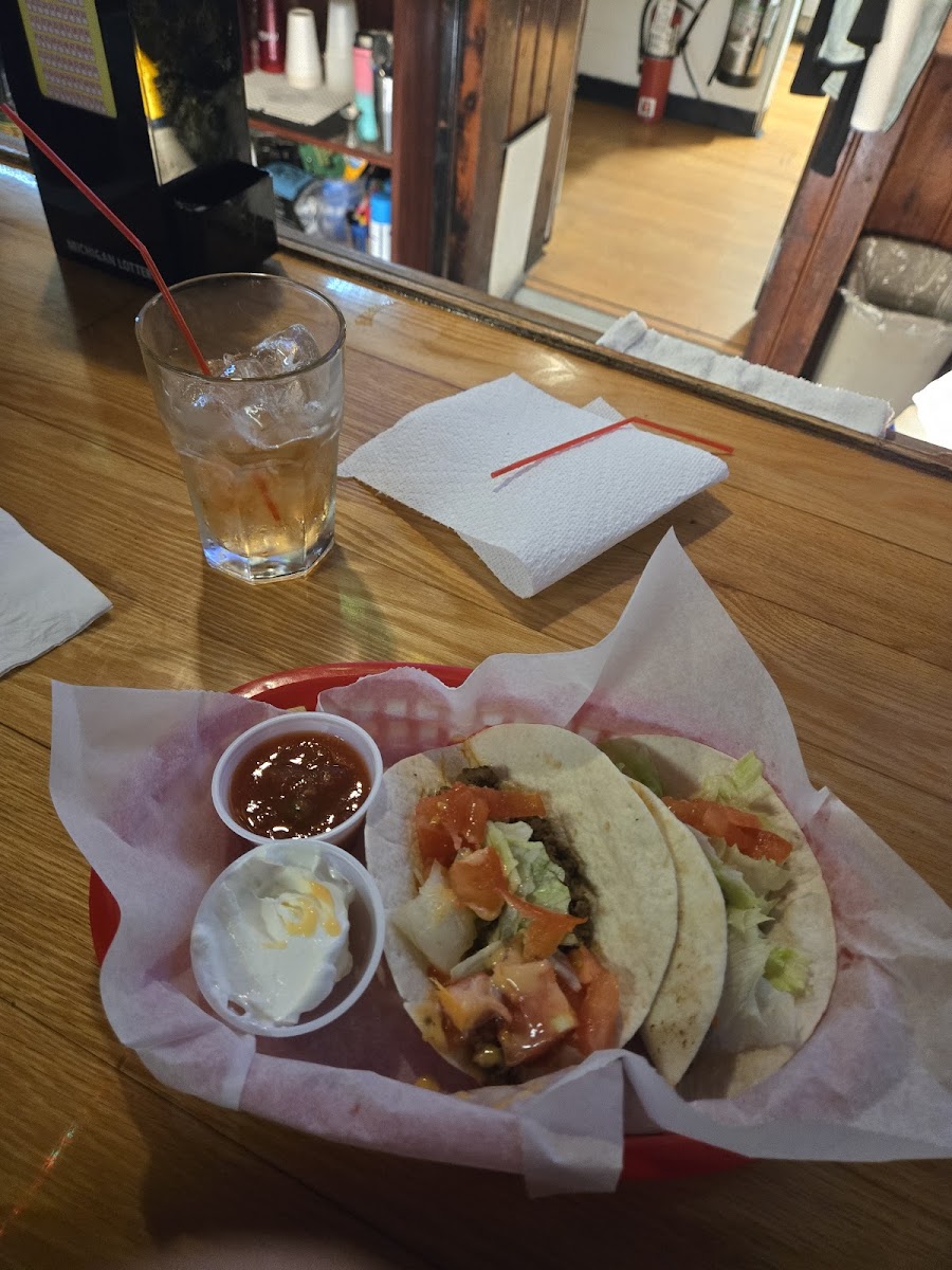 BJ’s BAR & GRILL Photo 5