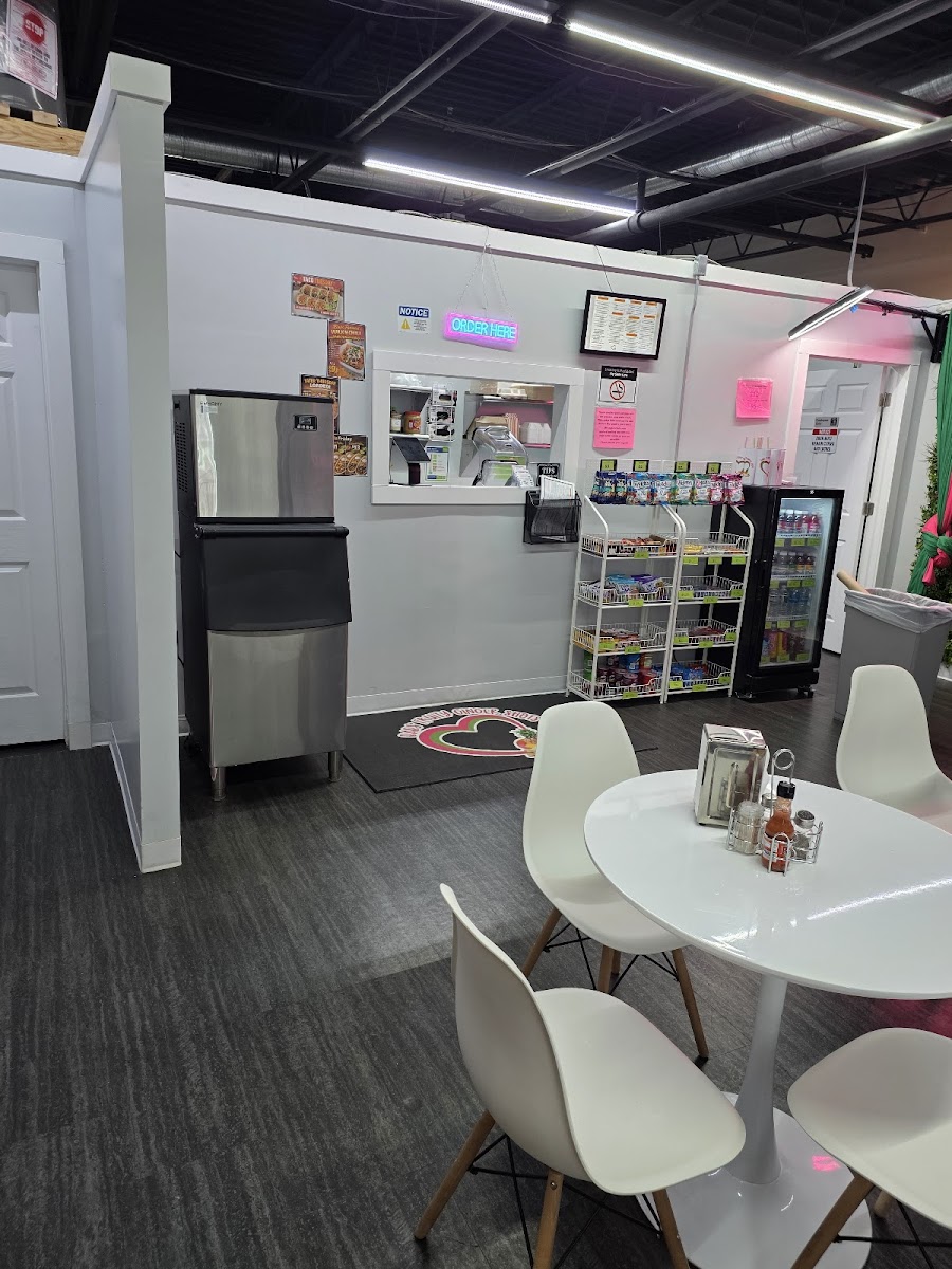 Babs' Smoothie Shop Photo 7