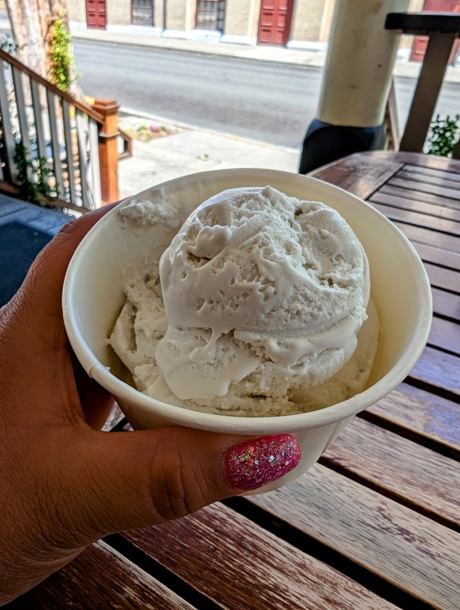 Shannon's Ice Cream Photo 10