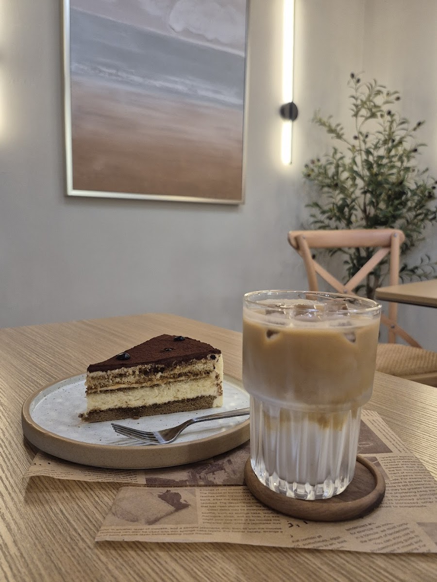 Kopi Raso Cafe Photo 3