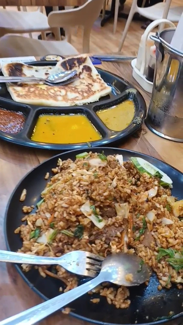 Restoran Hathija Maju Photo 2