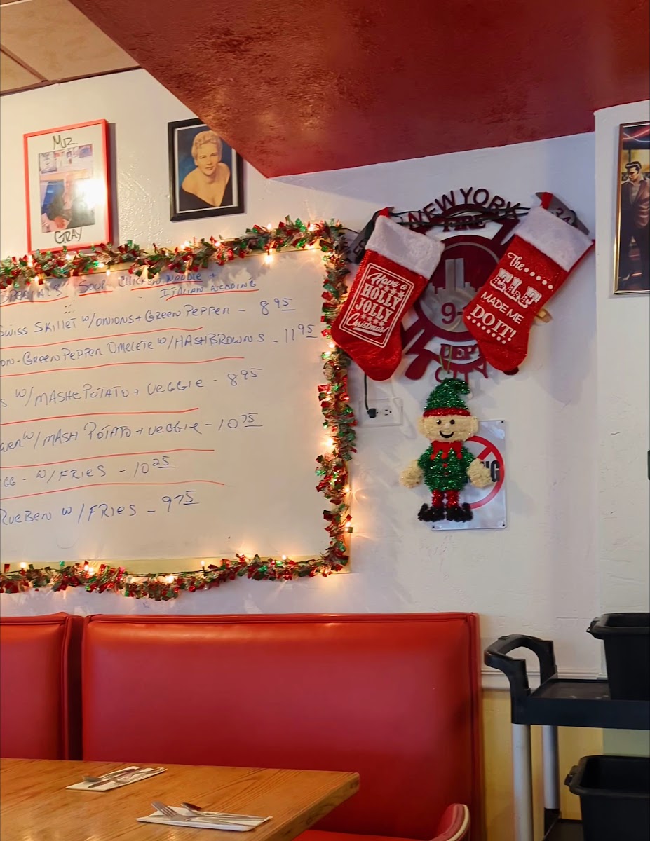 Blondie's Diner Photo 2