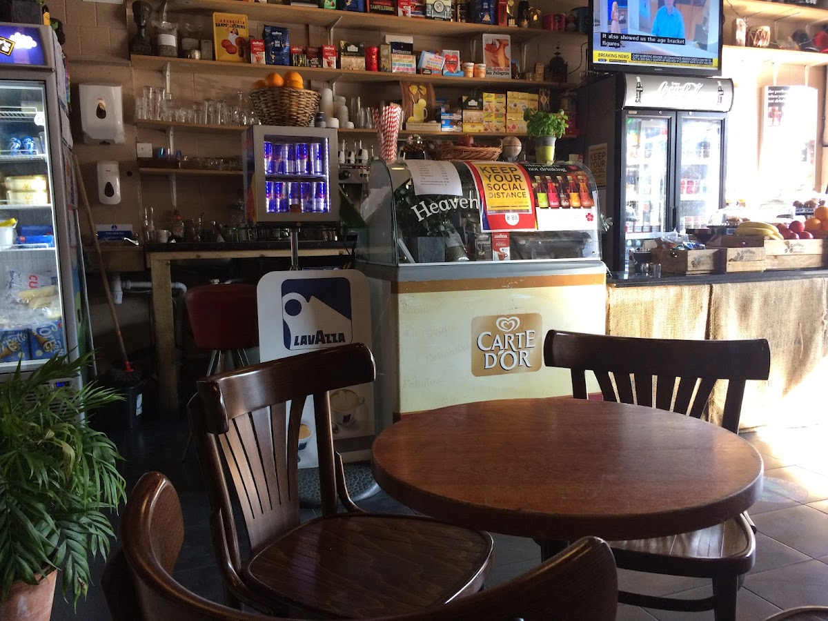 Brixtonia Photo 4