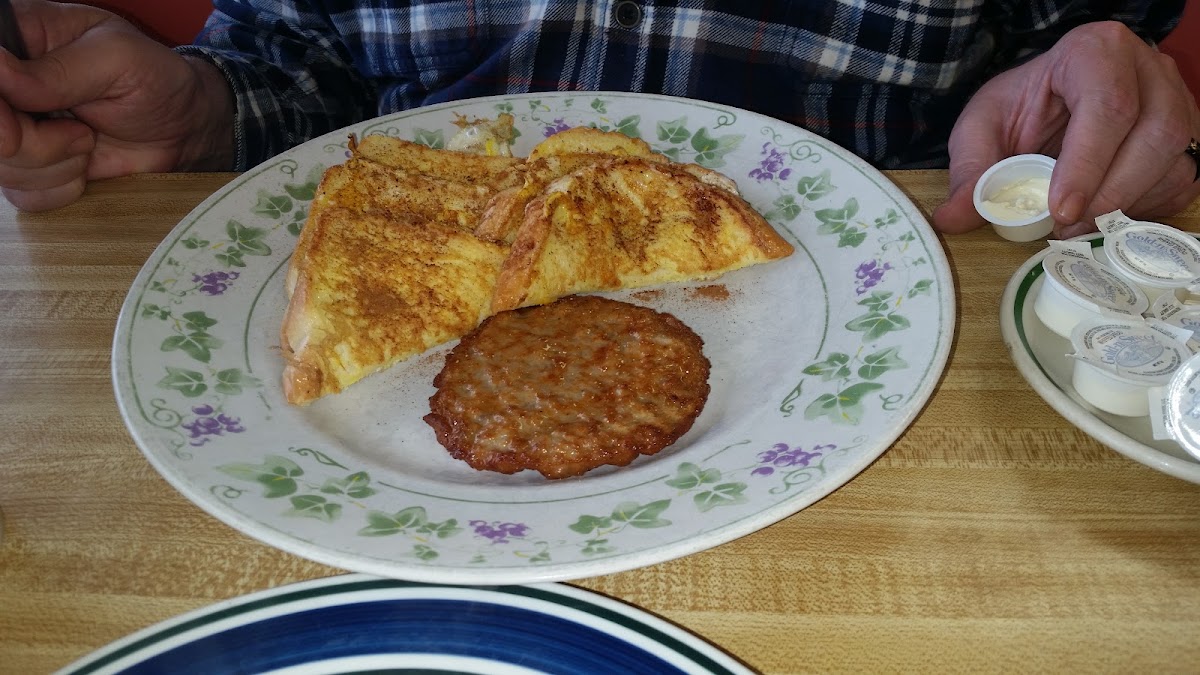 Smillie's Family Restaurant Photo 6