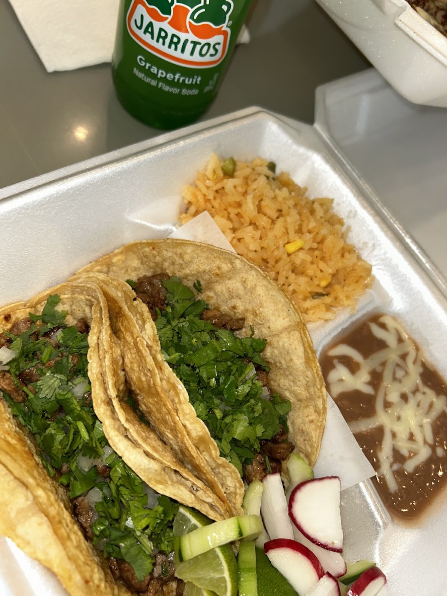 Taqueria el sol de michoacan Photo 10