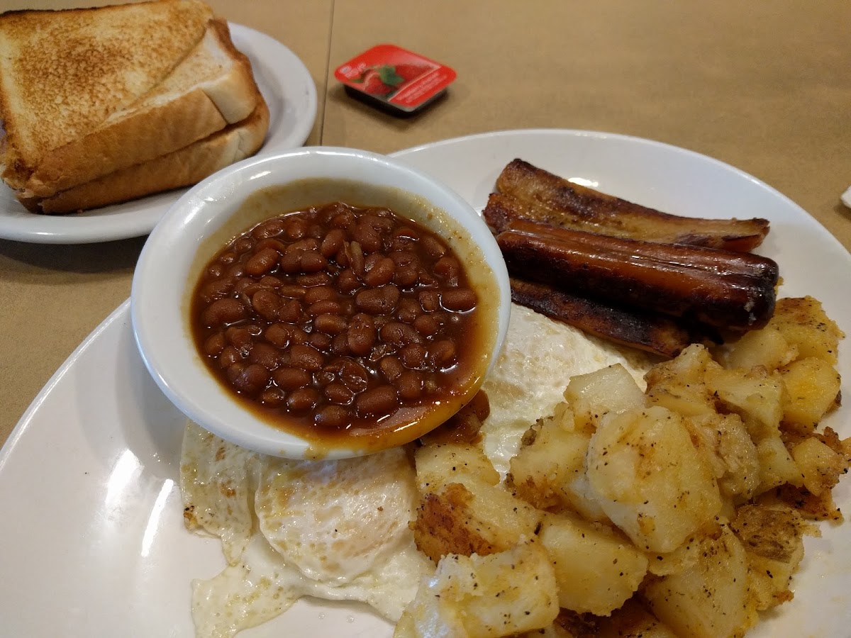 Reynolds Restaurant Photo 8