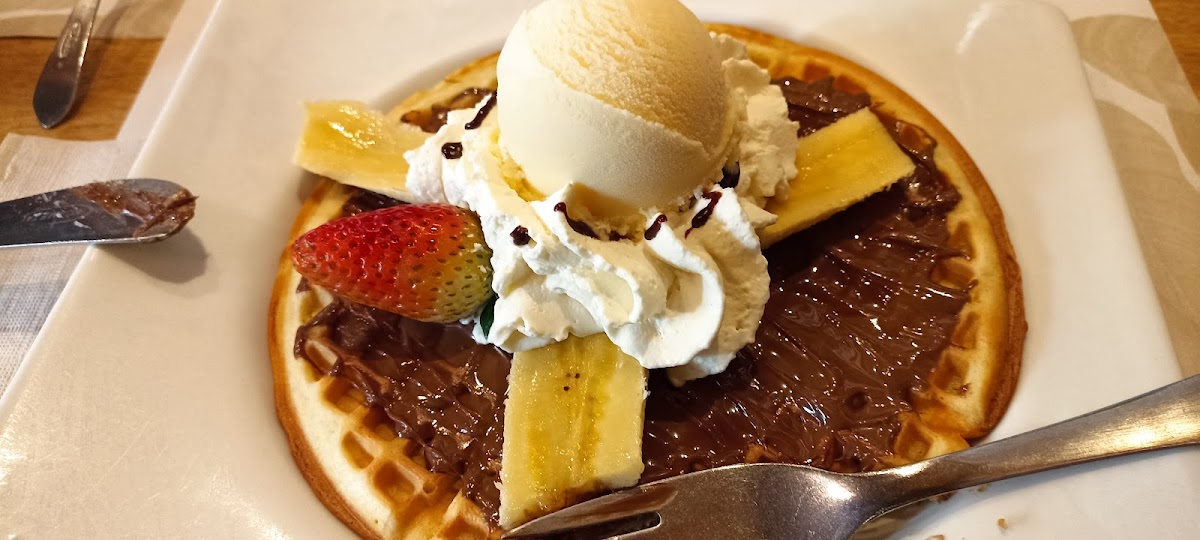 Crepes & Waffles Santa Mónica Photo 7