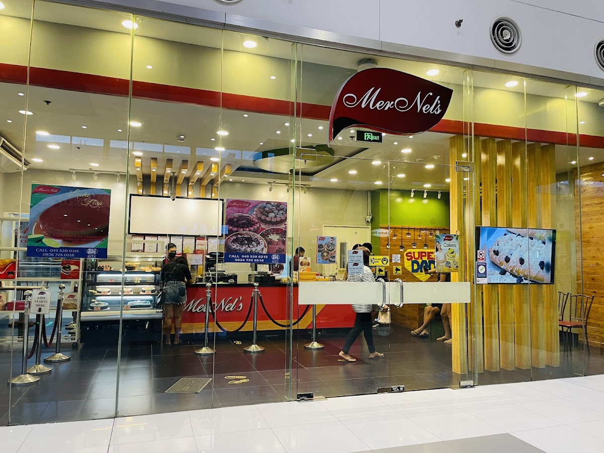Mer-nel’s Cake House