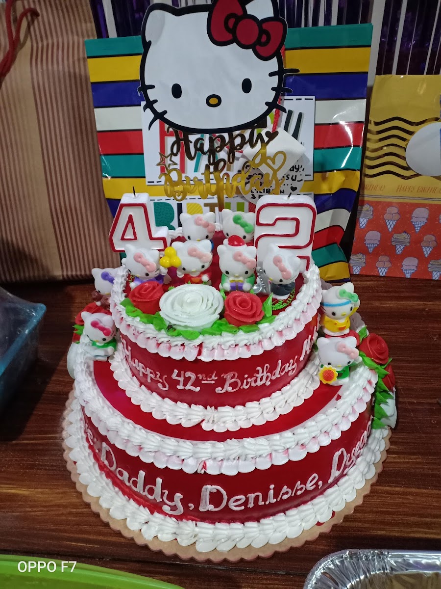Mer-nel’s Cake House Photo 7